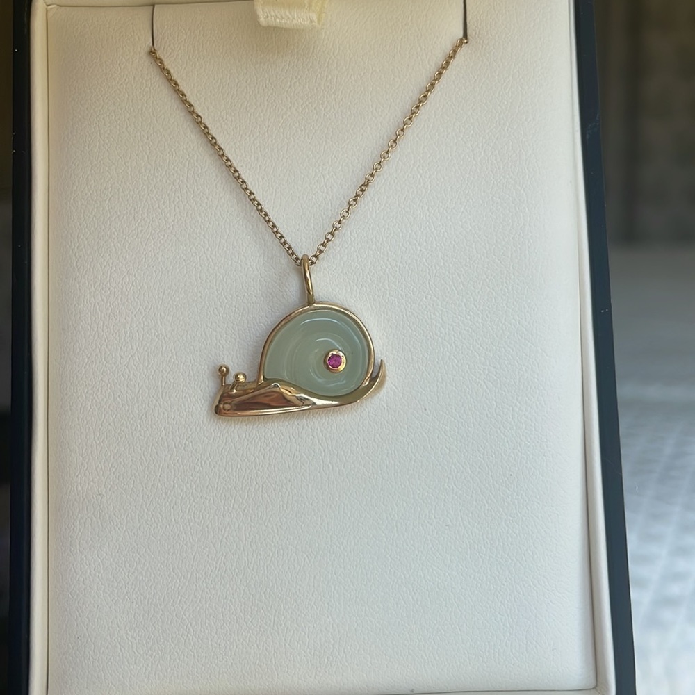 Brent neale small snail Peruvian opal/pink sapphire